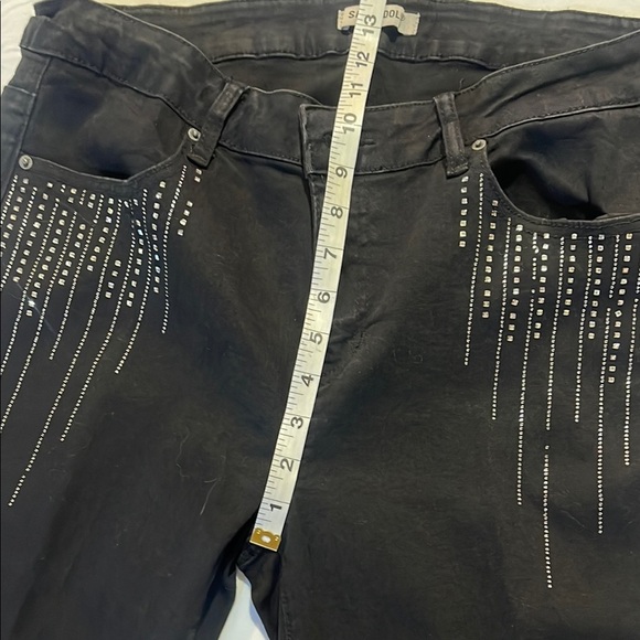 Classic Black Straight Leg Jeans - Picture 7 of 8